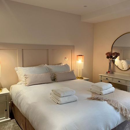 The Pink Palace At Ryedale House ยอร์ค ภายนอก รูปภาพ