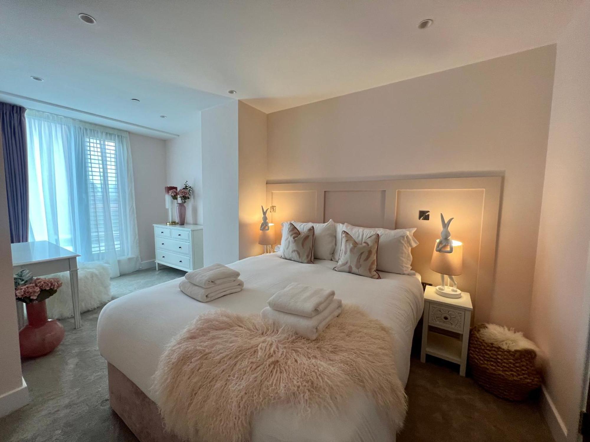 The Pink Palace At Ryedale House ยอร์ค ภายนอก รูปภาพ