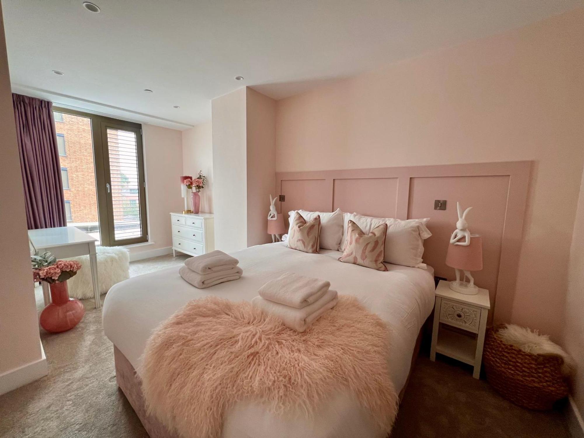 The Pink Palace At Ryedale House ยอร์ค ภายนอก รูปภาพ